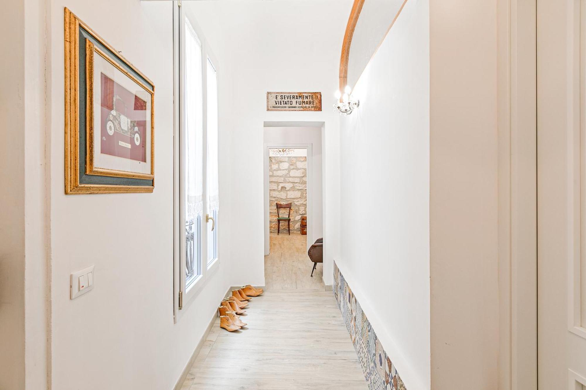 פלרמו Palazzo Dei Normanni Stylish Apartment מראה חיצוני תמונה