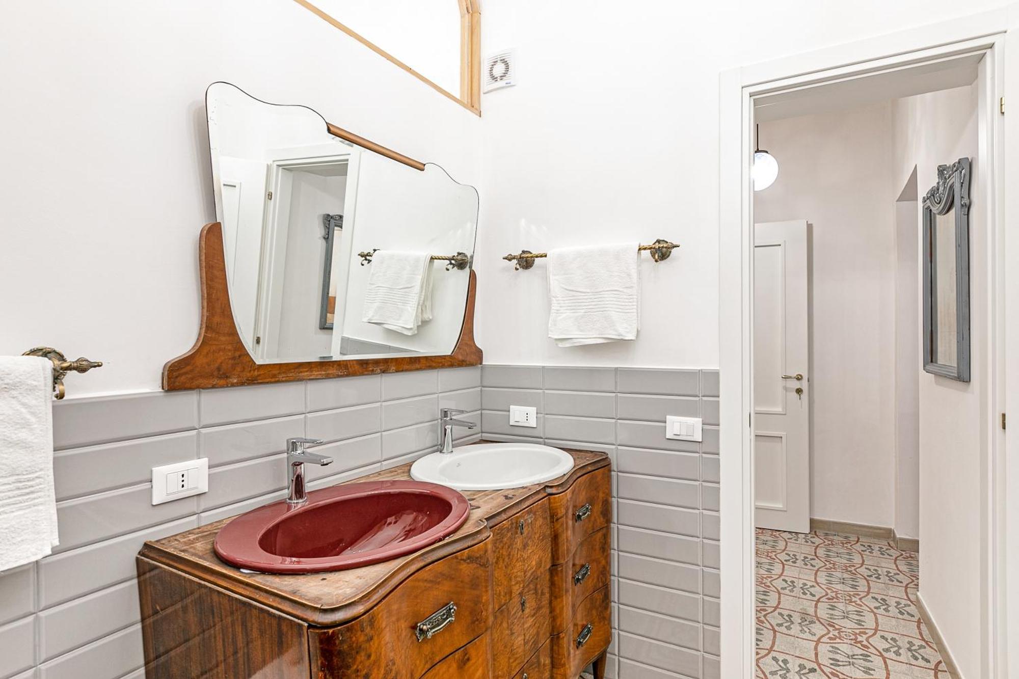 פלרמו Palazzo Dei Normanni Stylish Apartment מראה חיצוני תמונה