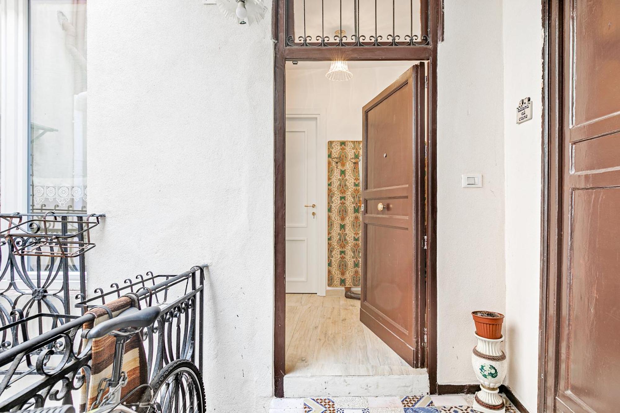 פלרמו Palazzo Dei Normanni Stylish Apartment מראה חיצוני תמונה