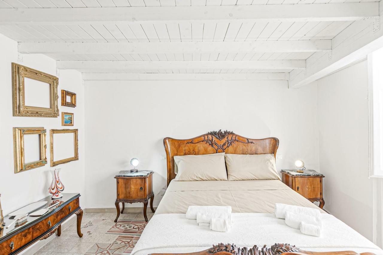 פלרמו Palazzo Dei Normanni Stylish Apartment מראה חיצוני תמונה